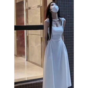 白色吊带连衣裙女法式茶歇