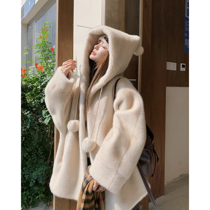 小众连帽加厚中长款毛绒大衣女