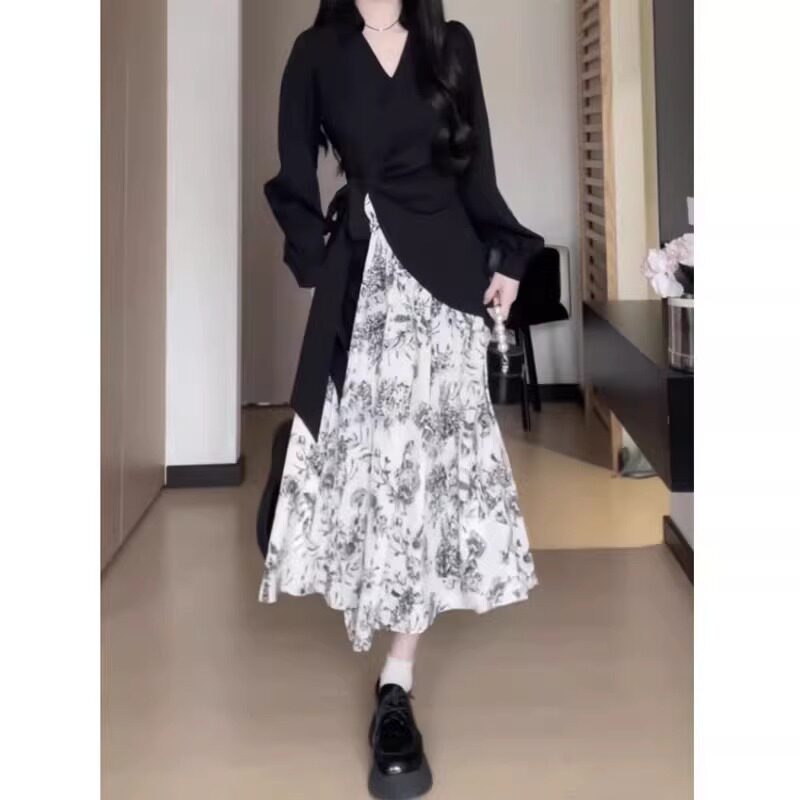 不规则长袖连衣裙女碎花遮肚显瘦
