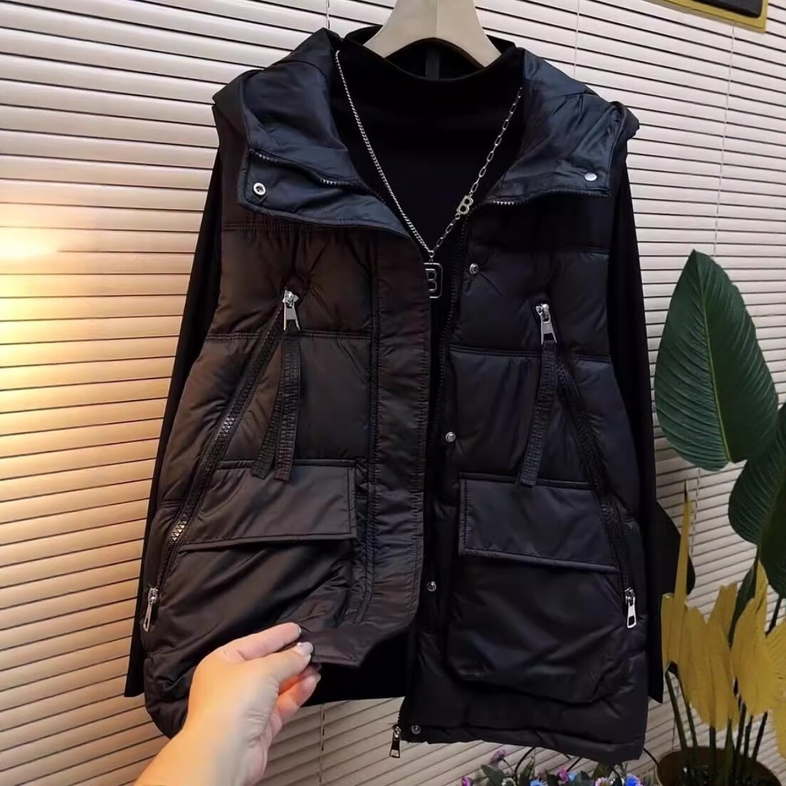 日系羽绒棉服马甲女2025冬季新款