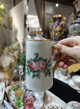 手绘玫瑰花小咖啡壶茶壶