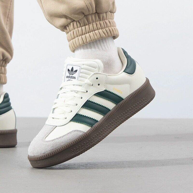 adidas阿迪达斯运动鞋休闲鞋