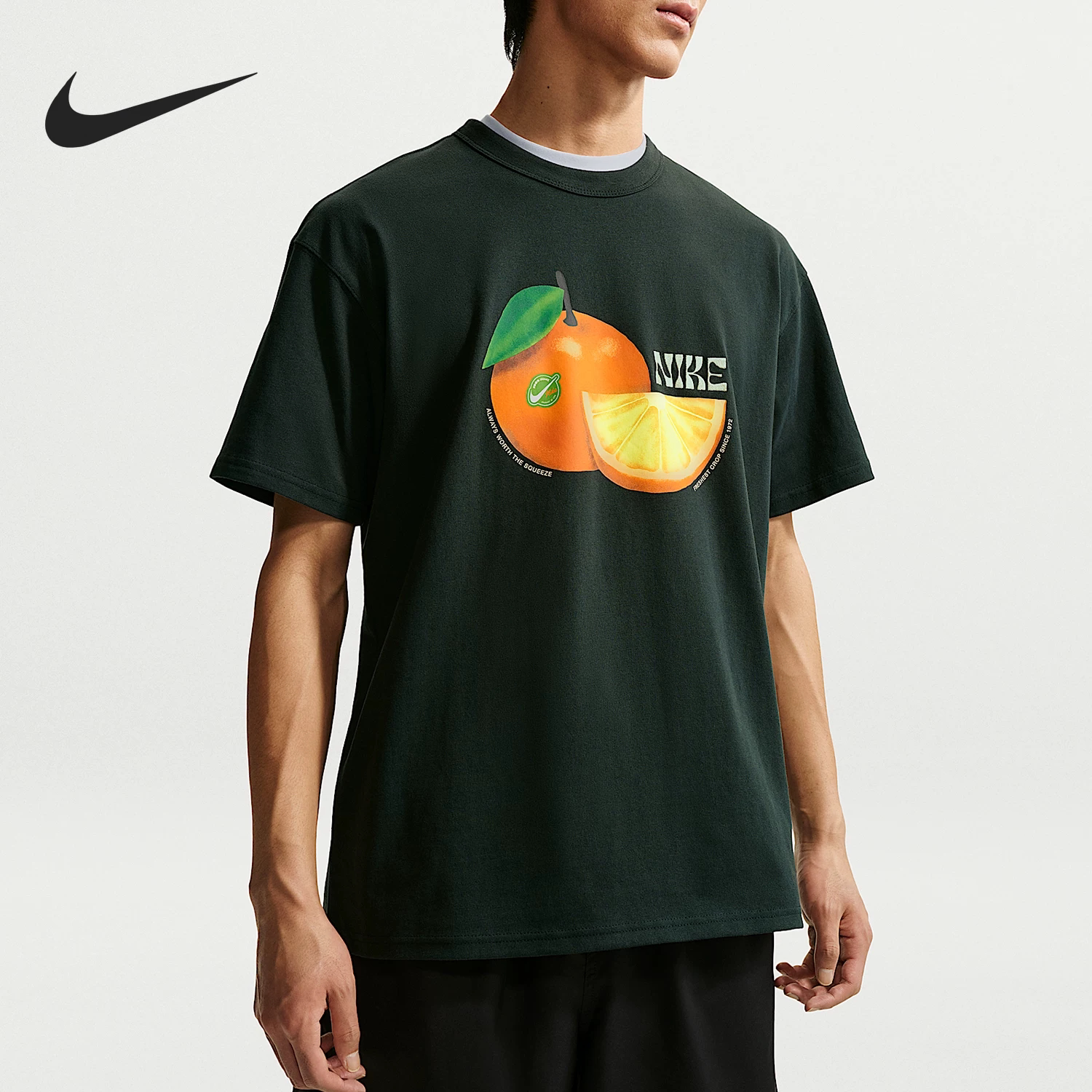 NIKE/耐克男装春夏新款纯棉水果印花图案宽松时尚休闲户外短袖T恤