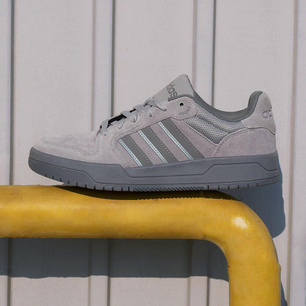 秋季穿搭Adidas阿迪达斯正品校园潮流篮球跑步运动透气板鞋KI8456