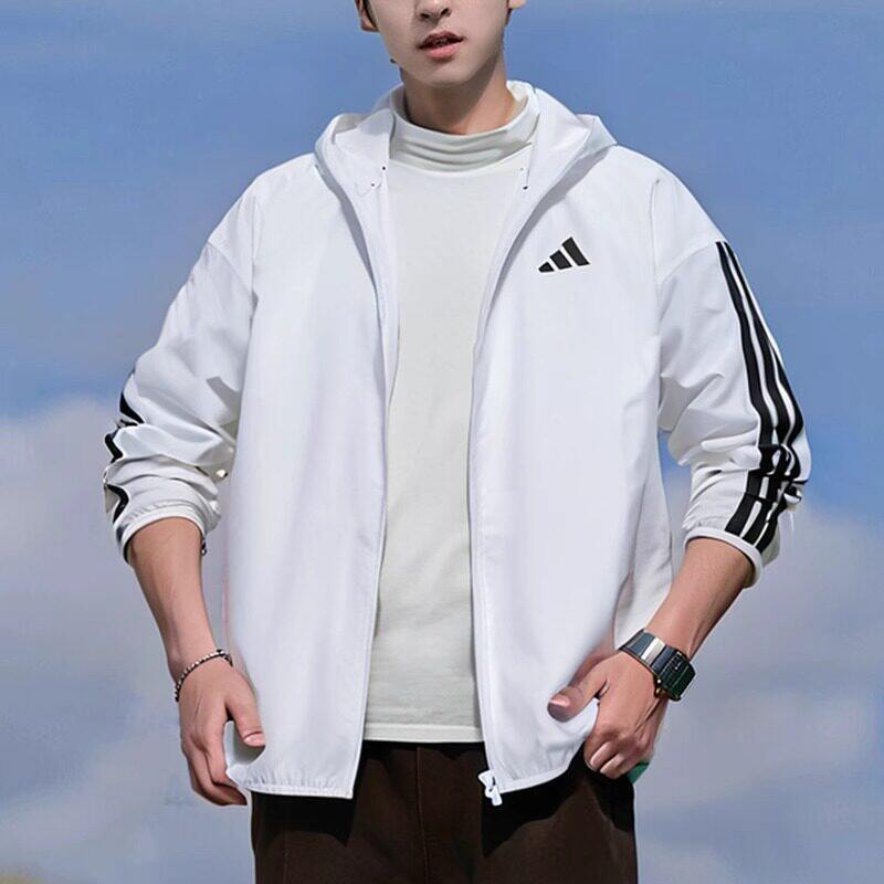 阿迪达斯正品外套男生新款薄款白色运动服连帽户外休闲外套JF3682