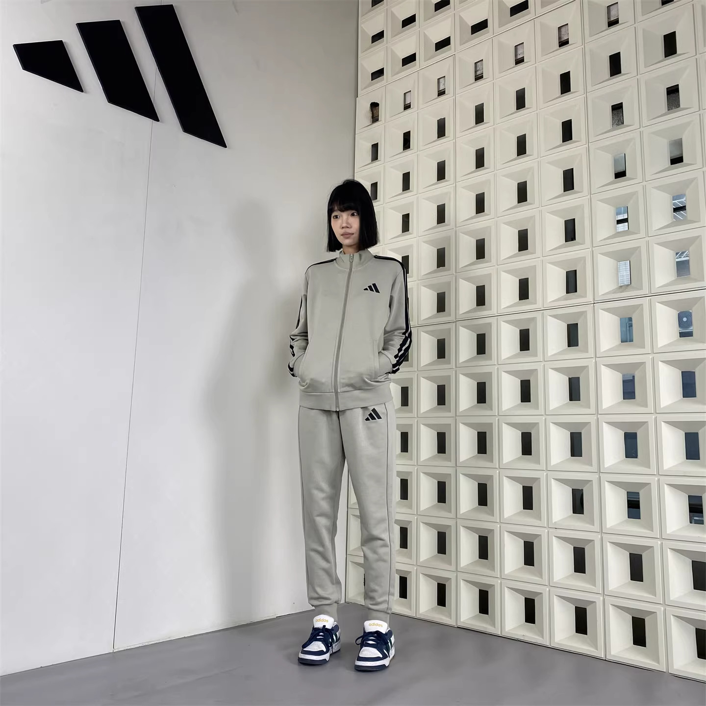 两件套Adidas阿迪达斯正品2026新款男女时尚潮流运动休闲立领套装