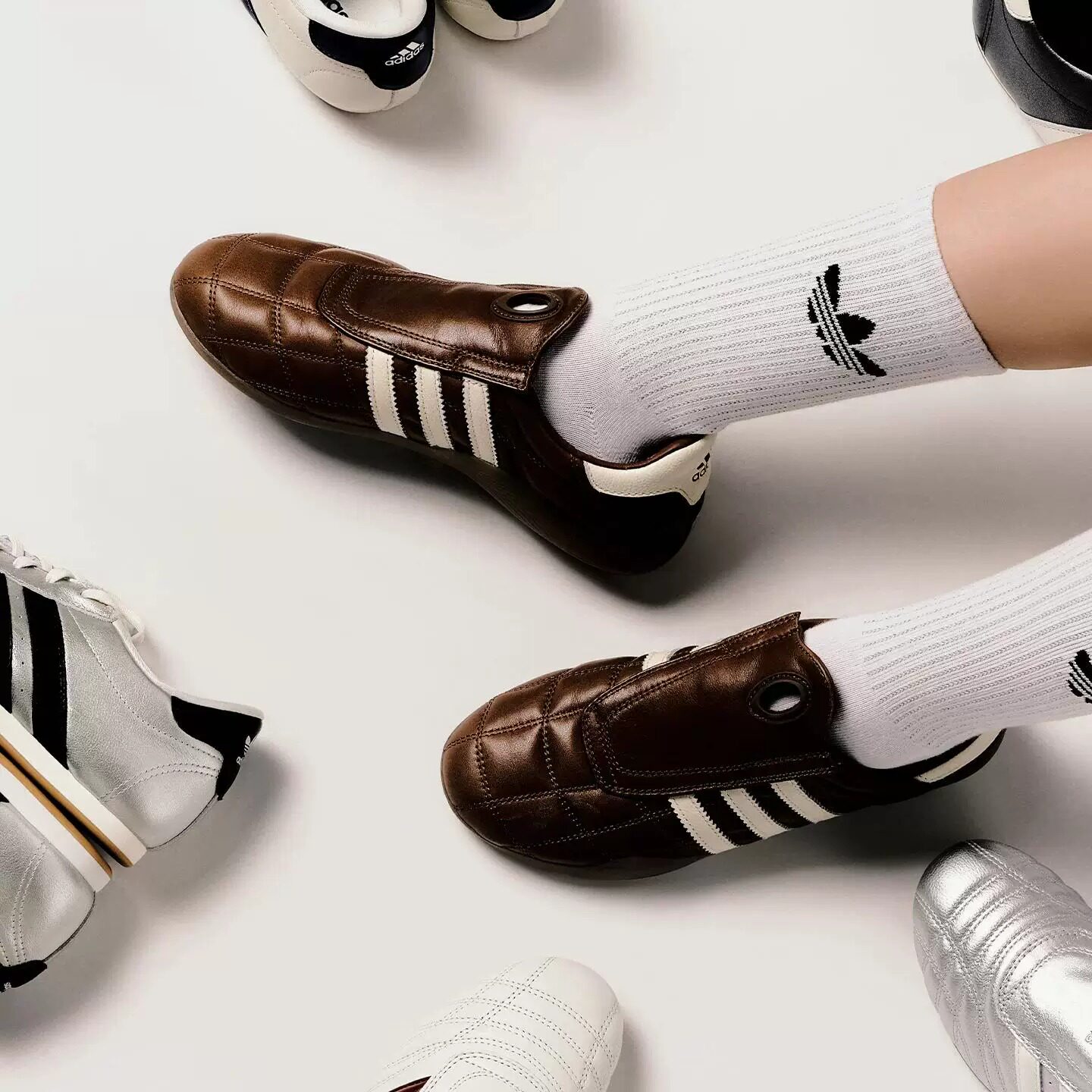 Adidas阿迪达斯女子跆拳道鞋