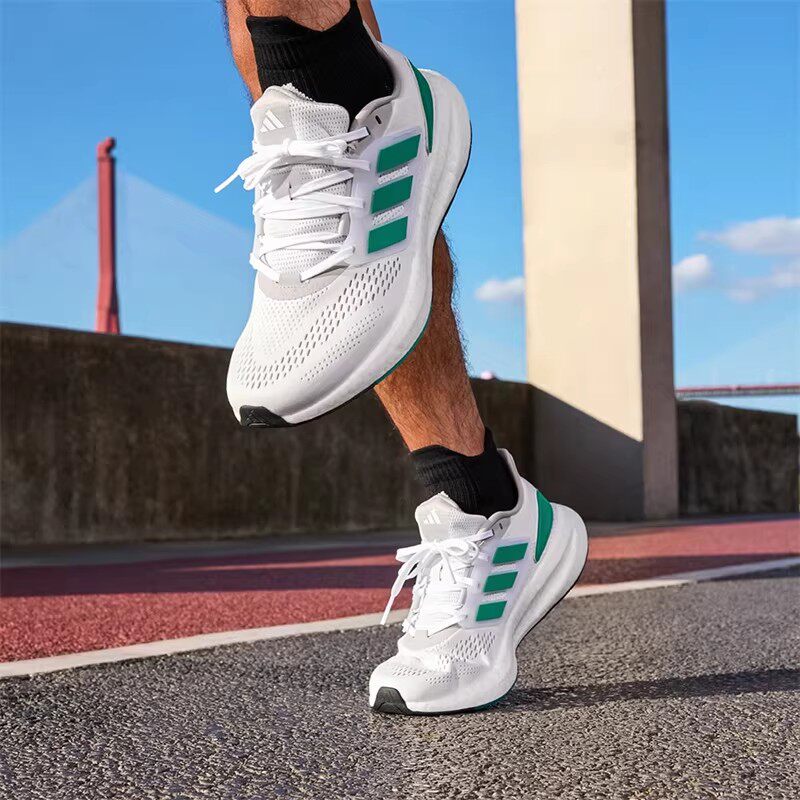 Adidas阿迪达斯正品春秋季2026年流行款男子体测跑步运动鞋HQ8588
