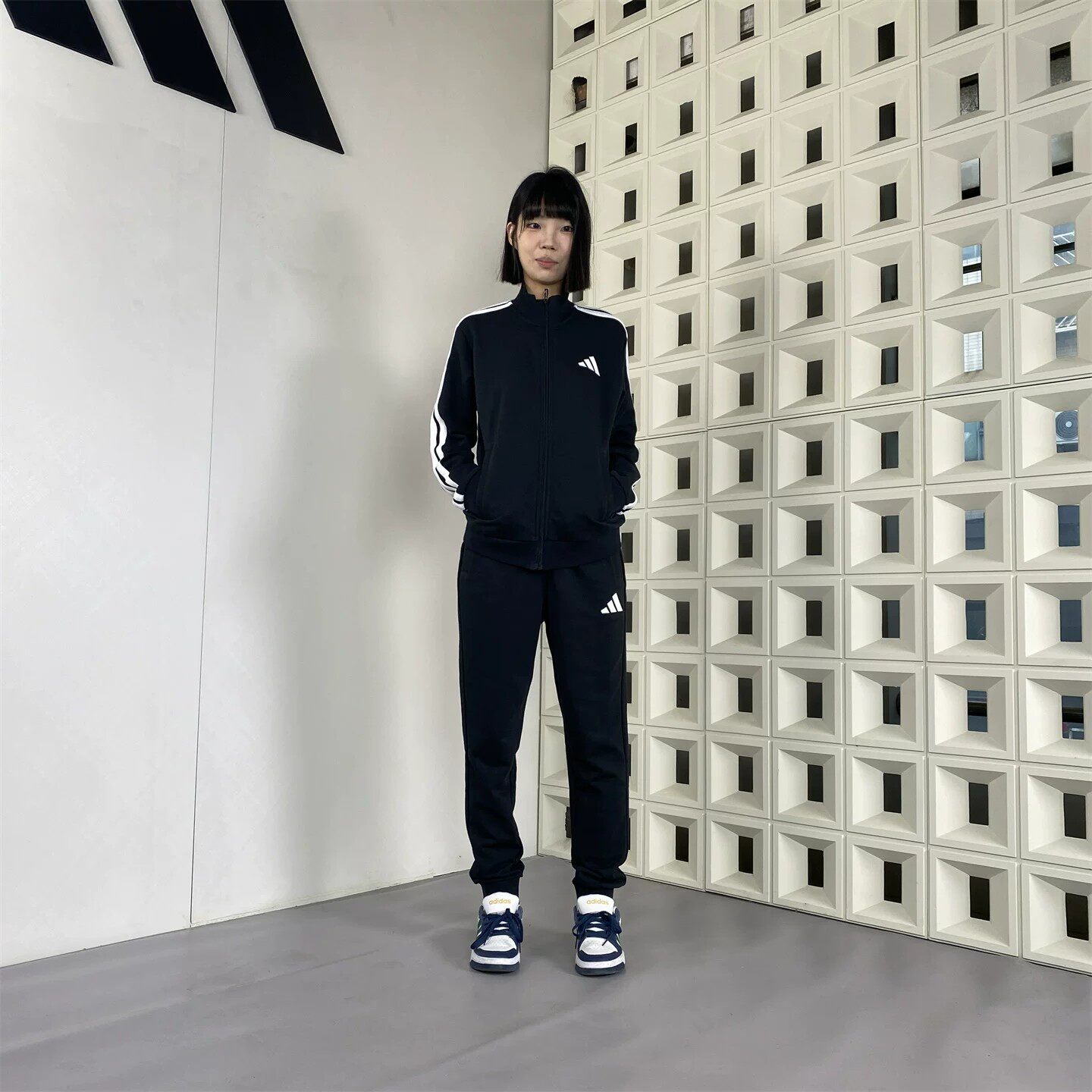 运动风穿搭休闲立领长袖运动套装