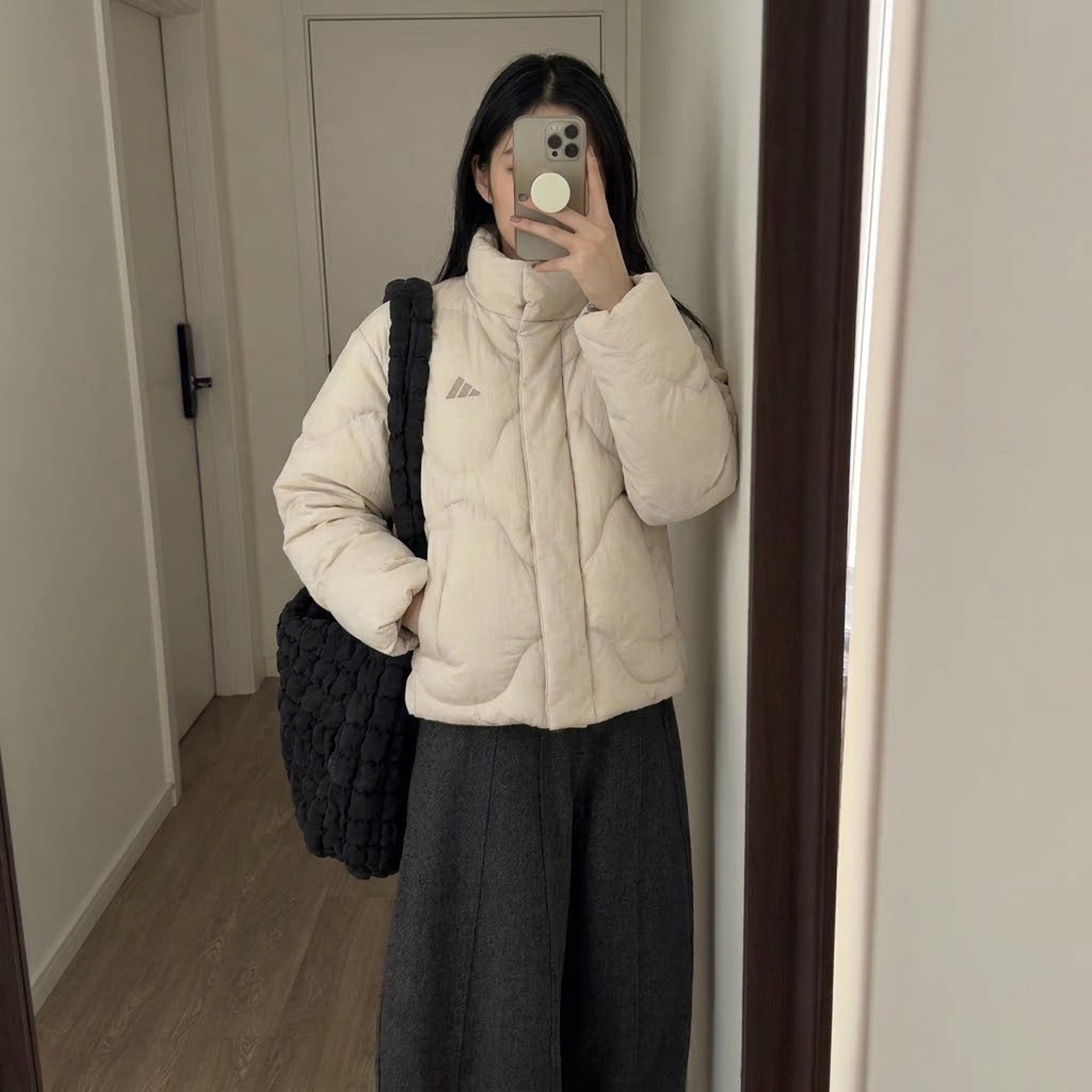 adidas女短款立领保暖羽绒服