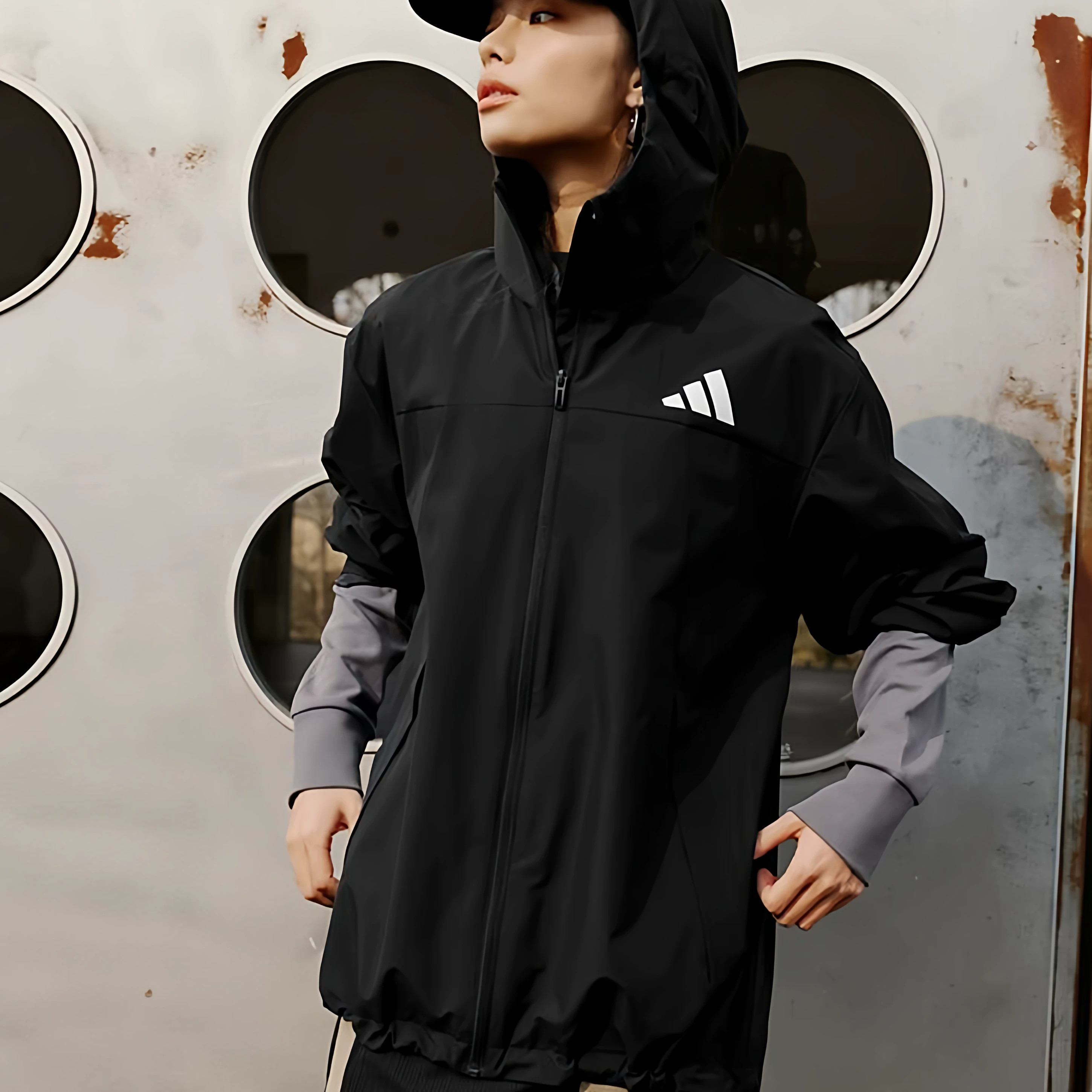 Adidas阿迪达斯外套男女秋季正品新款运动速干休闲夹克外套KA9309