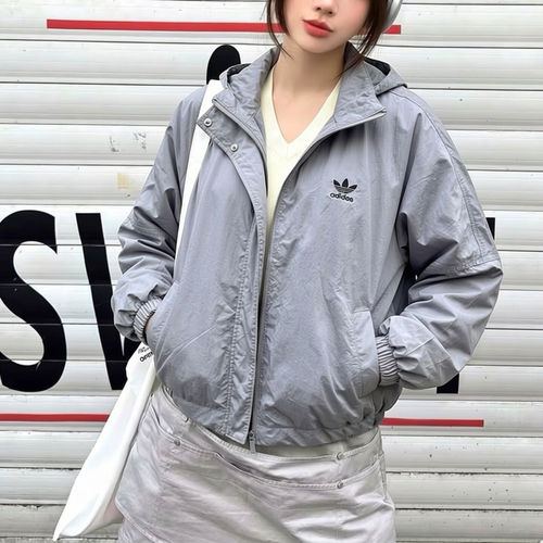 阿迪达斯三叶草女款防风夹克