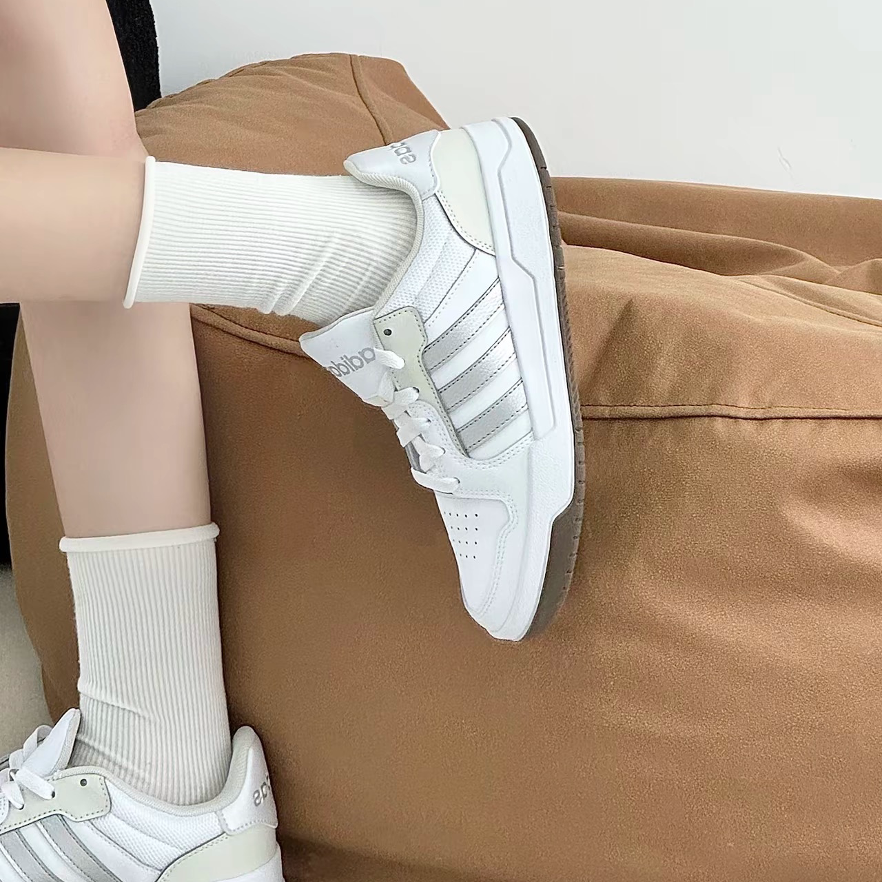 阿迪达斯正品冬男鞋女鞋明星网红同款潮流经典复古百搭板鞋JP9959