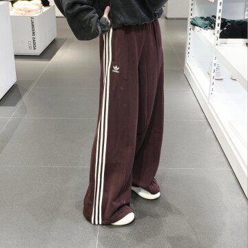 adidas阿迪达斯三叶草运动裤女士新款松紧腰直筒显瘦休闲裤JX2806