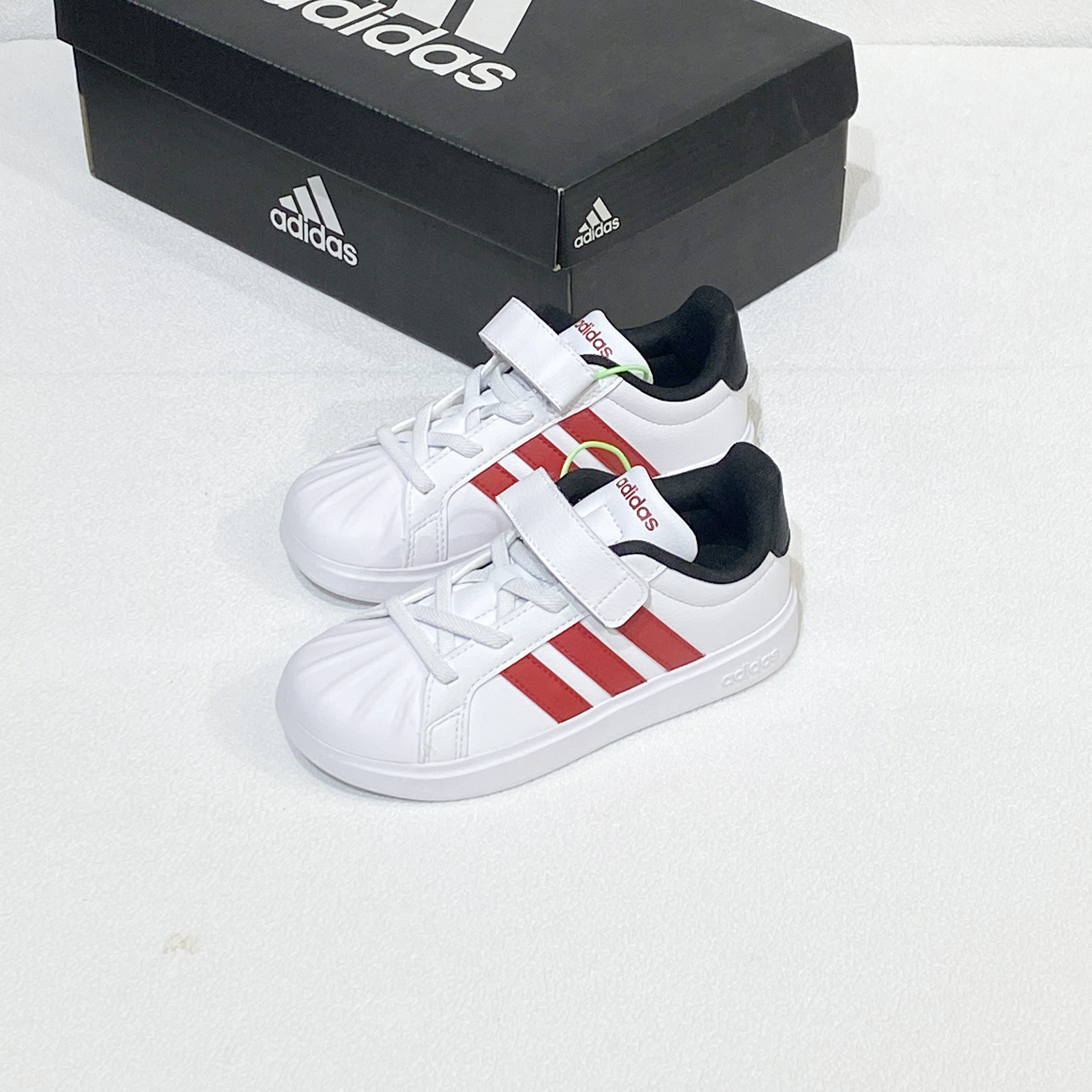 Adidas阿迪达斯正品童鞋2026新款运动休闲经典复古耐磨防滑板鞋