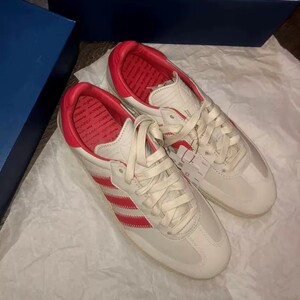 Adidas经典复古低帮运动休闲板鞋
