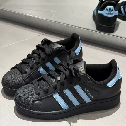 Adidas阿迪达斯三叶草正品女时尚潮流贝壳头运动休闲鞋板鞋JS1338
