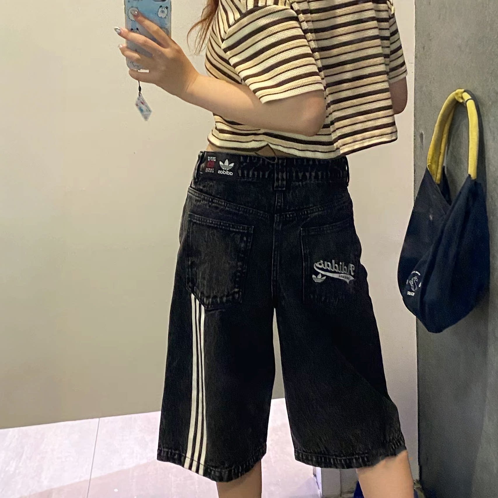 阿迪达斯男女新款复古运动休闲裤