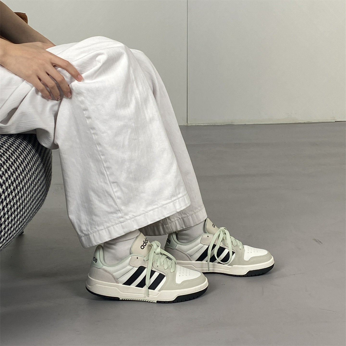 阿迪达斯男女鞋adidas neo Entrap防滑耐磨舒适透气复古运动板鞋