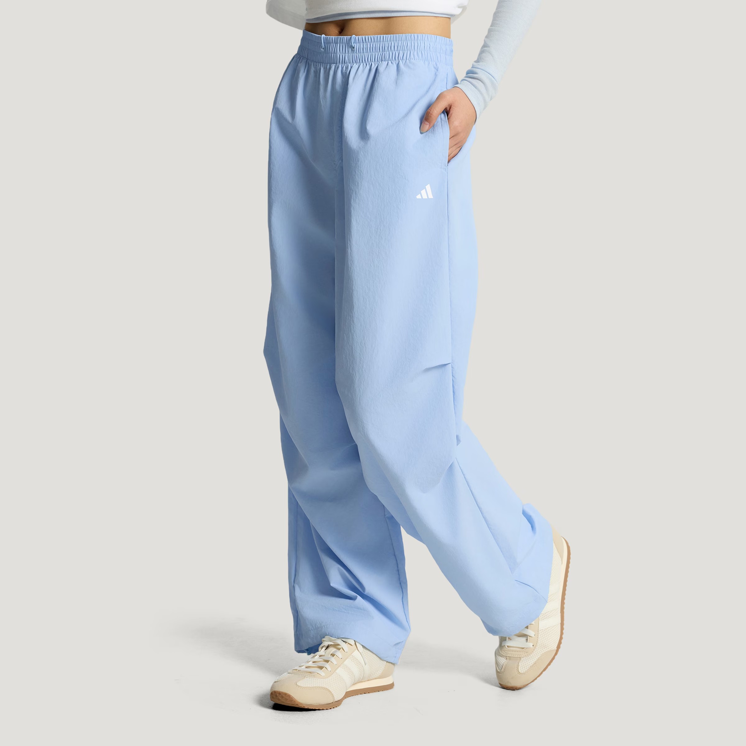 Adidas阿迪达斯正品女裤2026夏季多巴胺运动梭织束脚长裤KX6807