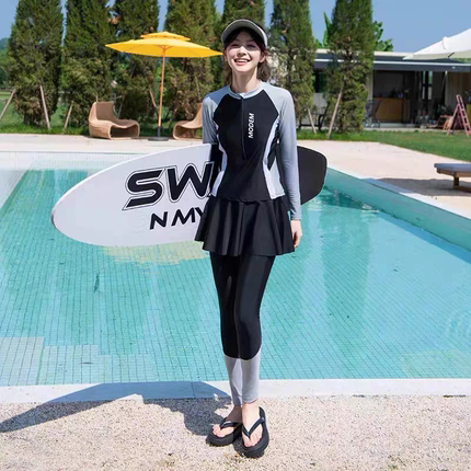2025新款分体泳衣女士三件套长袖长裤防晒冲浪潜水母服温泉游泳装
