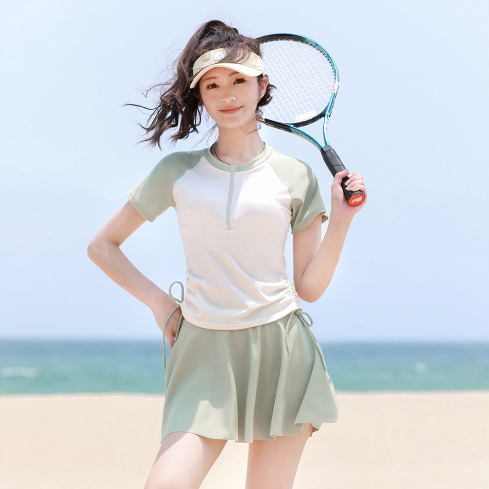 2026新款小清新分体泳衣运动显瘦学生游泳裙式泳装保守女士游泳衣