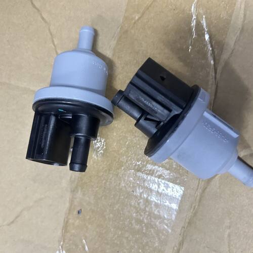 适用新捷达桑塔纳昕锐VA3新宝来国六活性炭罐控制阀碳罐真空阀