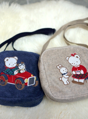 清仓特价日本familiar纯元小熊刺绣包包儿童斜挎包摇粒绒背包