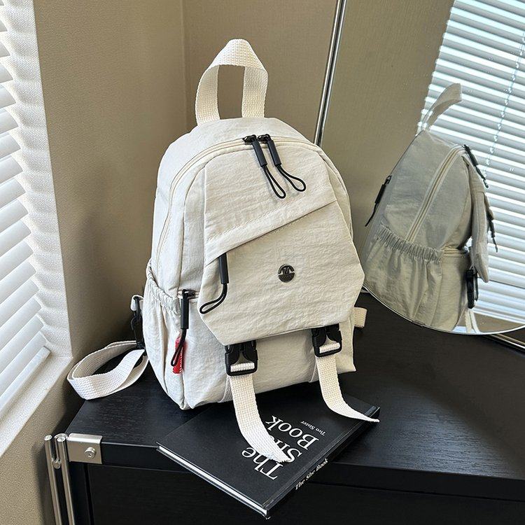 多功能两用双肩包单肩斜挎骑行轻便胸包通勤旅行防水小背包登山包,箱包皮具/热销女包/男包,双肩背包,淘宝优惠券,粉丝福利购,淘宝优惠卷