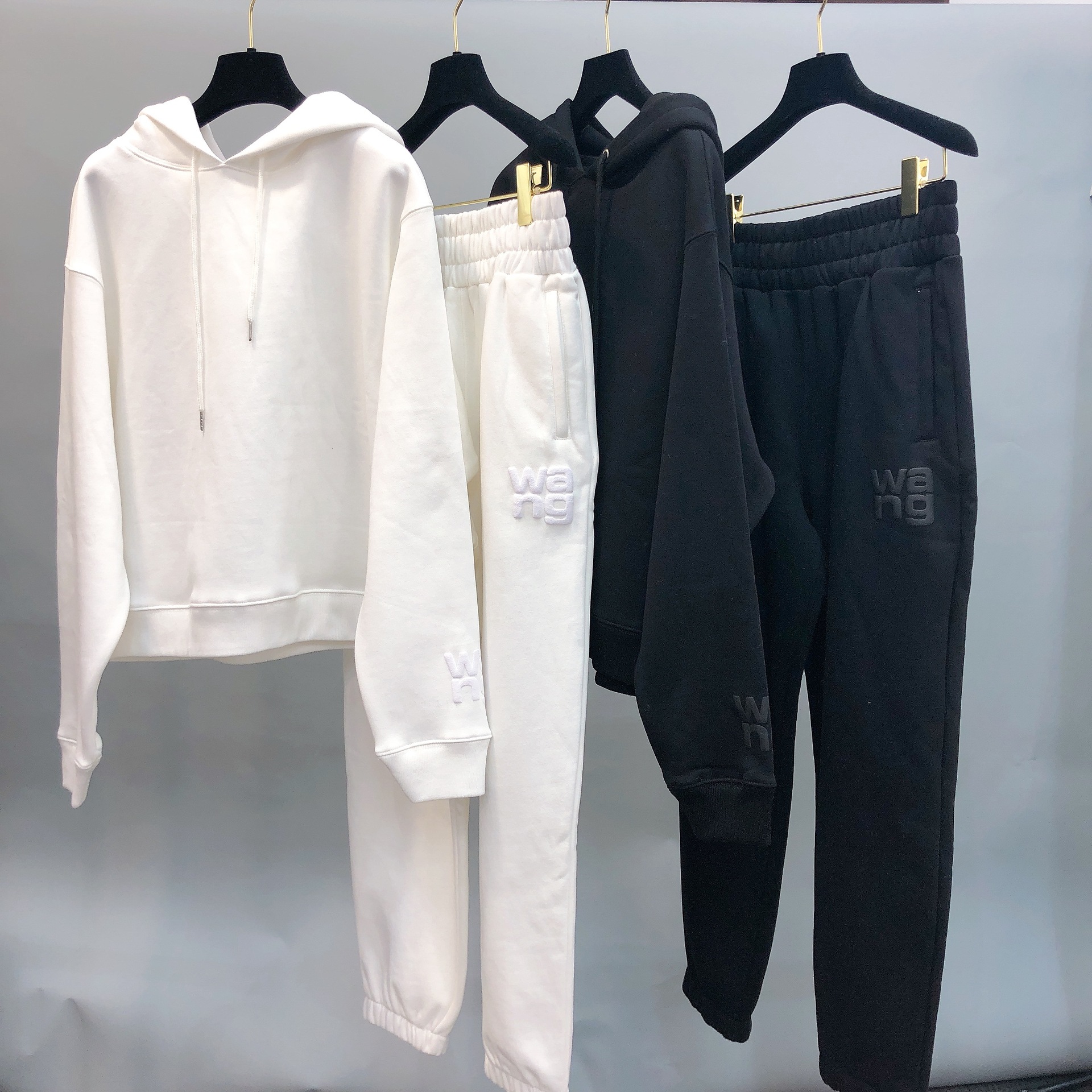 黑色休闲连帽卫衣显瘦束脚卫裤女