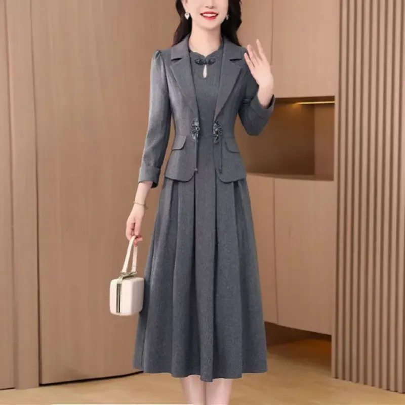 早秋七分袖两件套连衣裙女2025年秋装新款气质国风妈妈背心裙套装