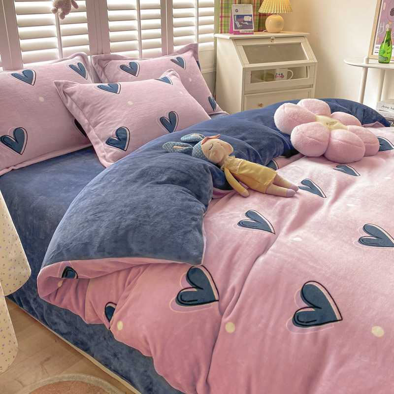 卡通四件套牛奶绒简约不掉毛