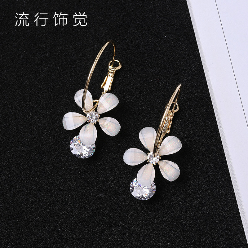 流行饰觉 S925银针树脂花朵锆石耳环日韩时尚甜美气质耳饰品女,饰品/流行首饰/时尚饰品新,耳环,淘宝优惠券,粉丝福利购,淘宝优惠卷