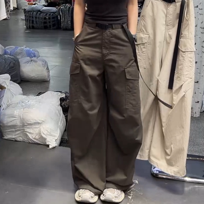 灰绿色休闲工装裤女夏季2026新款小个子高腰宽松阔腿运动伞兵裤子