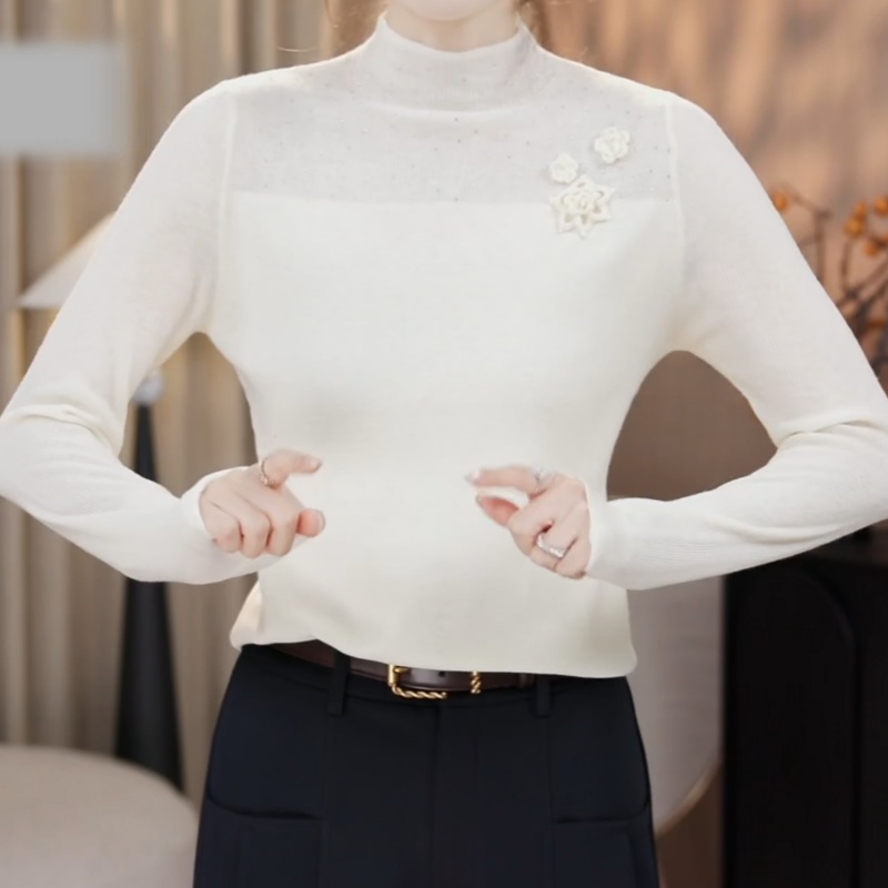 2025秋季新款法式名媛范烫钻立领针织衫女洋气修身显瘦打底衫上衣