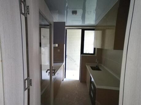 【松湖溪岸】被执行人东莞市半岛豪庭房地产开发有限公司名下位于东莞市东坑镇东坑大道北231号盈滨半岛花园6号住宅楼2单元802