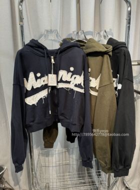 BOBO1972秋款刺绣字母连帽显高女卫衣高街慵懒风宽松短外套