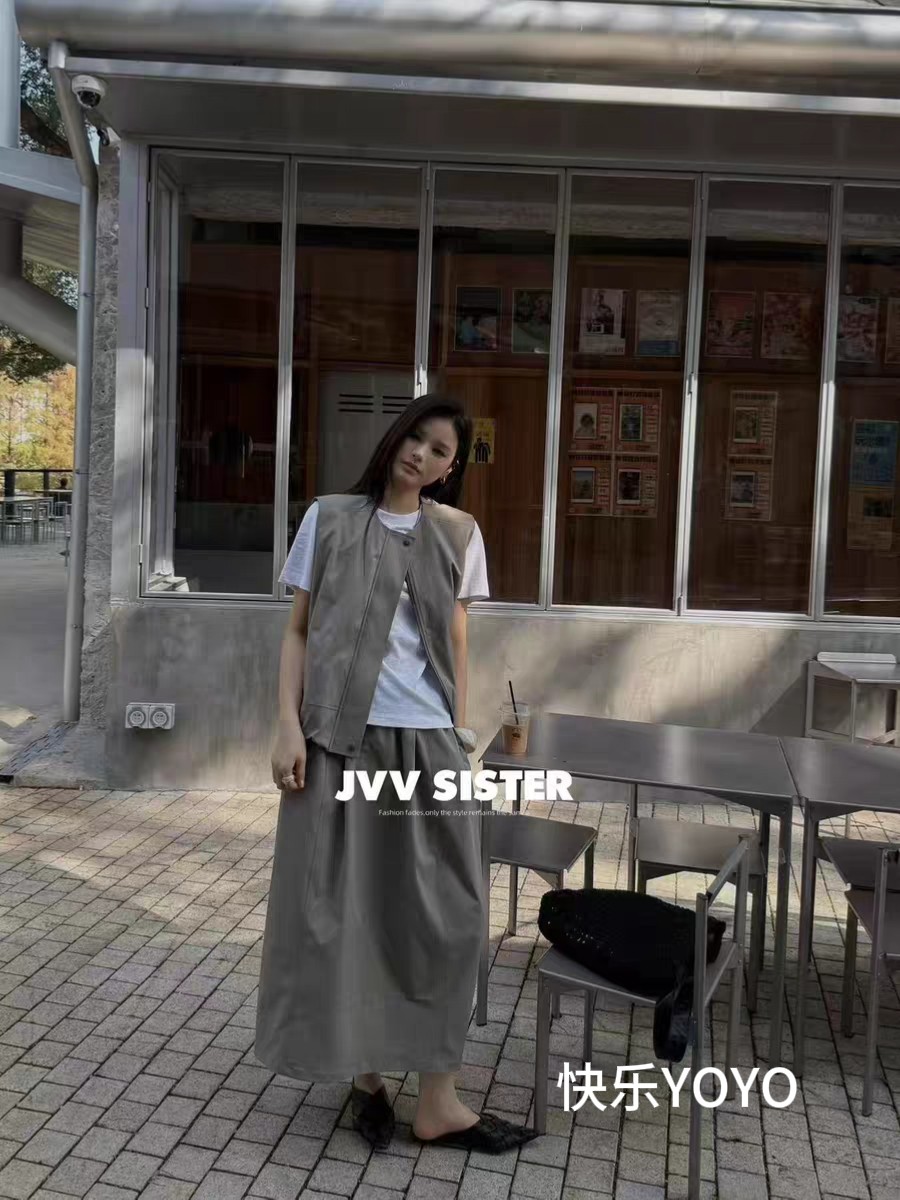 马甲套装JVVSISTER运动休闲百搭显瘦春夏季无袖半身裙职场套装女