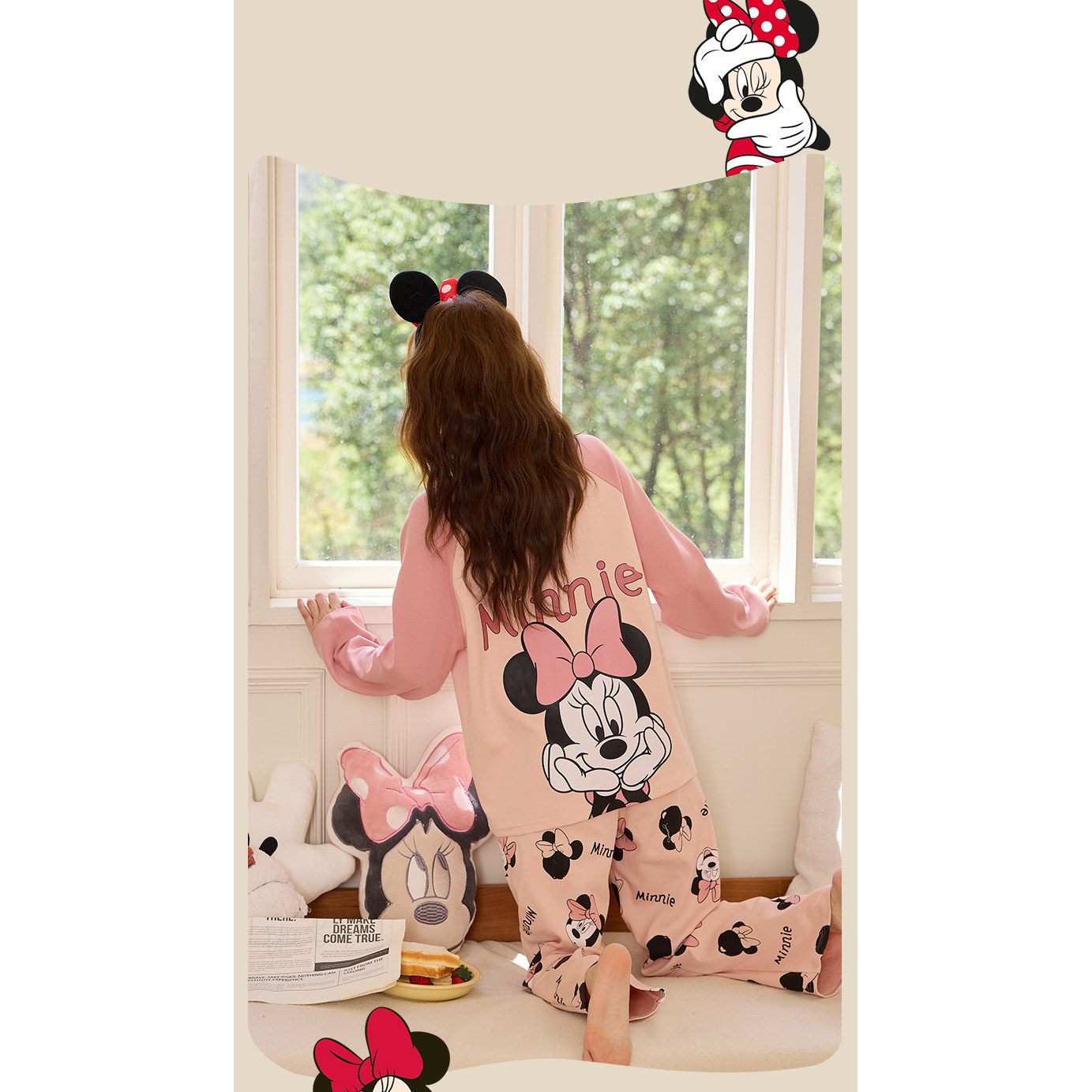 Disney/迪士尼秋冬季圆领长袖带胸垫印花甜美舒适宽松家居服0172