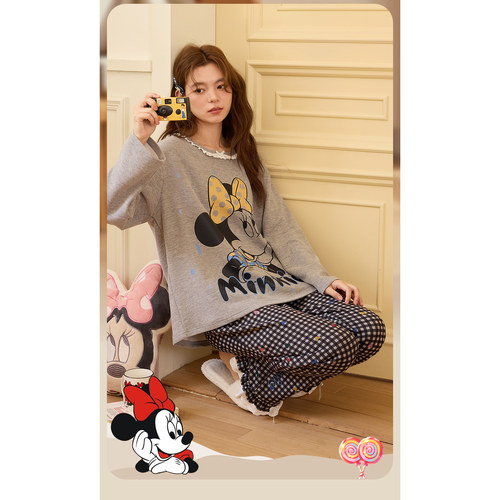 Disney迪士尼秋冬羊绒蚕丝女士套头圆领休闲舒适甜美睡衣套装0215