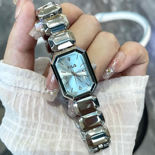 fila斐乐气质女士学生简约手表小方糖轻奢小众高颜值生日礼物礼盒