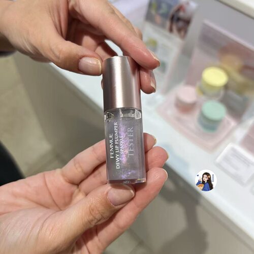 现货～日本专柜FEMMUE 2025圣诞限定茉莉花色唇部精华蜜