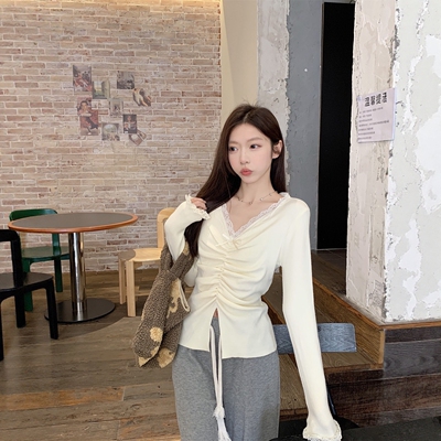 韩版纯欲修身褶皱v领蕾丝花边打底衫女春季安迪绒长袖针织衫毛衣