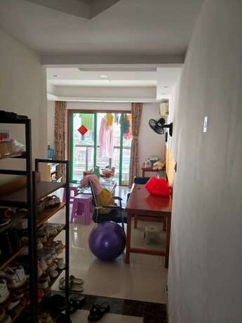 【万豪苑】陈光赐名下位于东莞市长安镇振安西路210号万豪苑1幢1502的房产