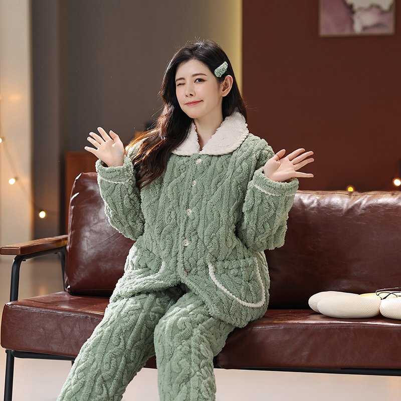 女法兰绒加厚夹棉可外穿妈妈款