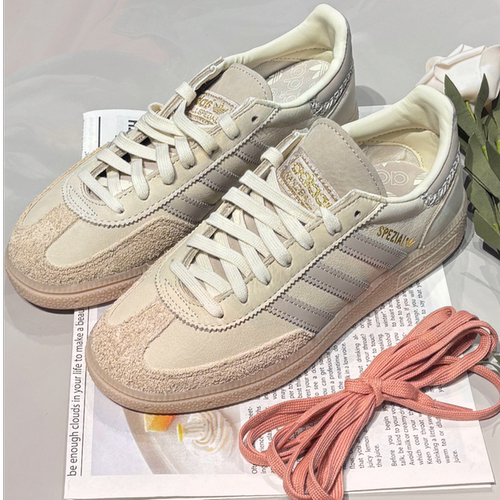 Adidas阿迪达斯正品春夏季校园风男女爆款2026新款休闲板鞋IE3699