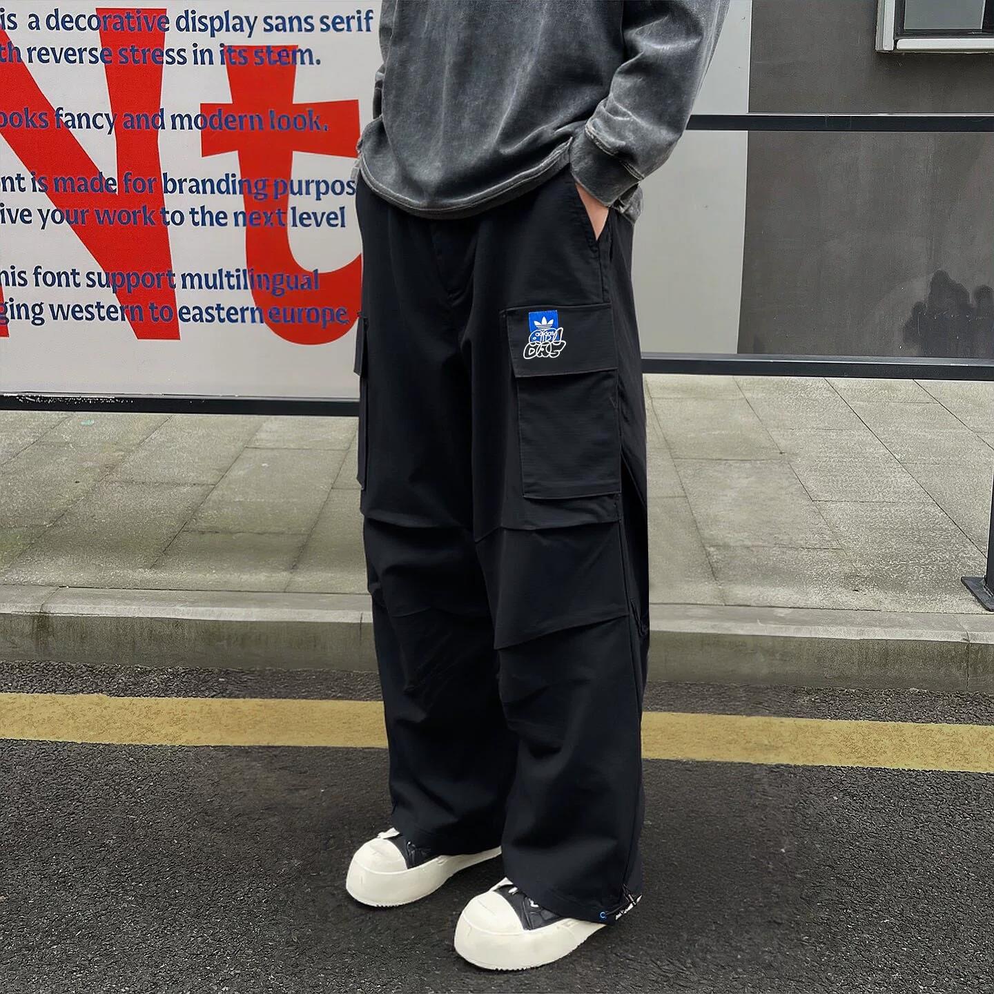 Adidas男女情侣运动休闲宽松直筒