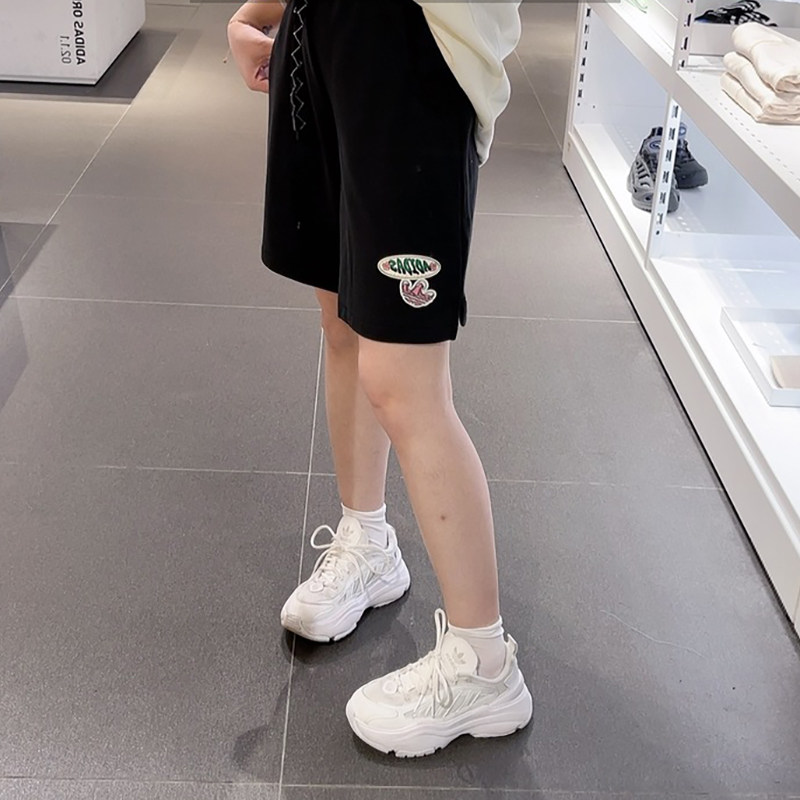 阿迪达斯三叶草运动短裤女夏季新款跑步休闲宽松透气针织五分裤