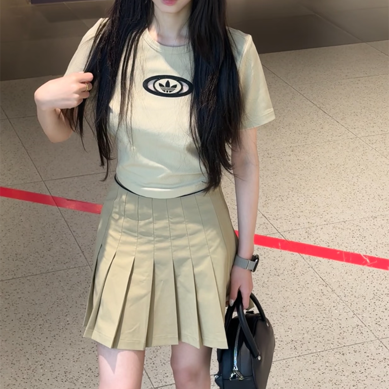 Adidas阿迪达斯三叶草短袖女2026夏季大露背时尚修身短款运动T恤