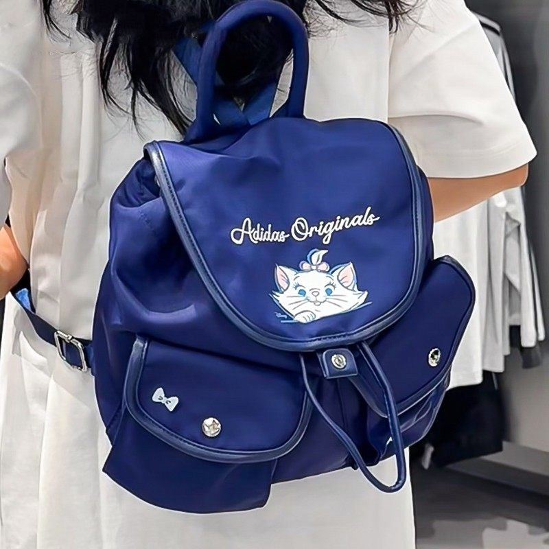 阿迪达斯三叶草男女包迪士尼联名款可爱玛丽猫印花双肩背包KC1424